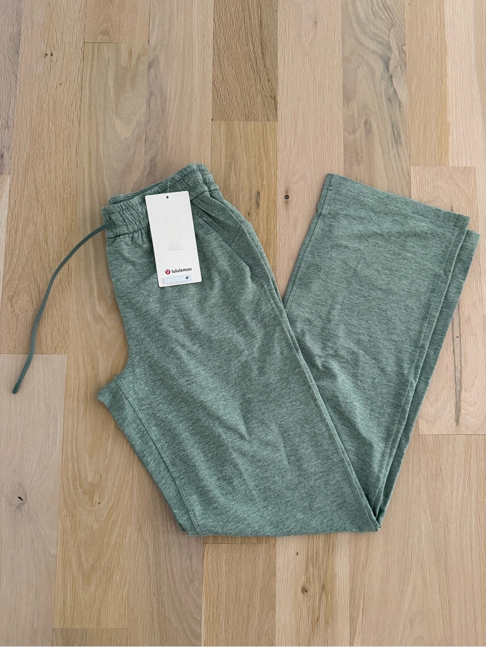 NWT Lululemon athletica Heathered Sage Green Soft Jersey Straight Leg Pant
